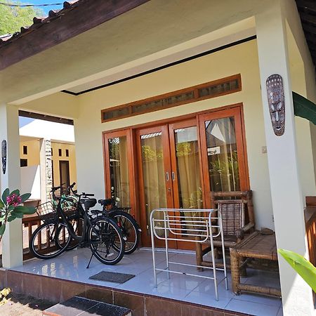 Mysterieus Gili Air Apartment Exterior photo